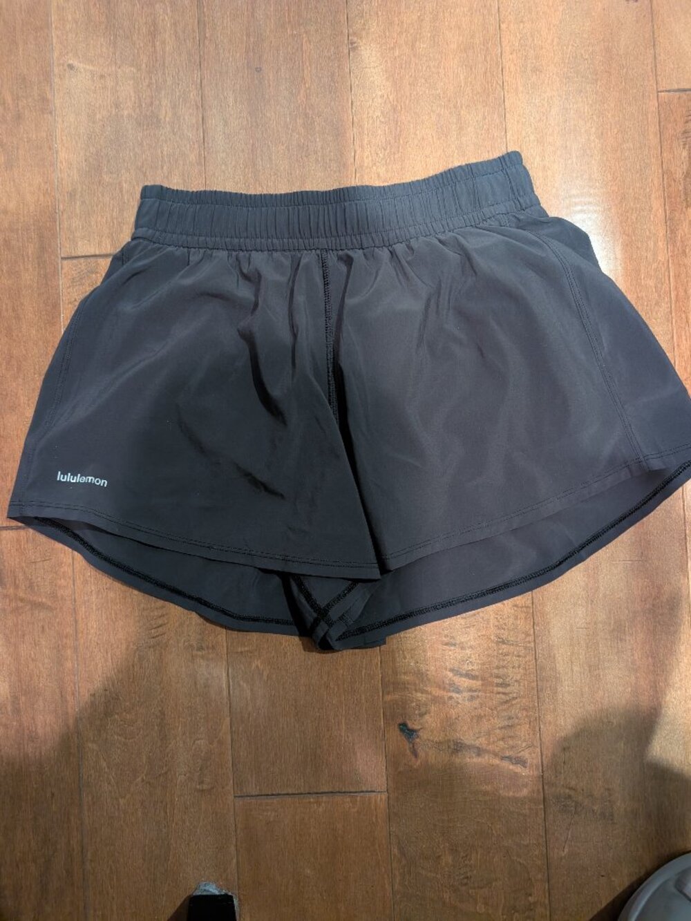 Lululemon pace crush shorts